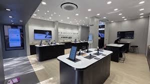Read more about the article Samsung India launches new store in Indore