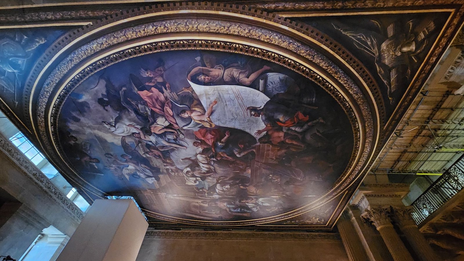 Read more about the article Moss delivers ultimate in ‘High Art’ at Blenheim Palace