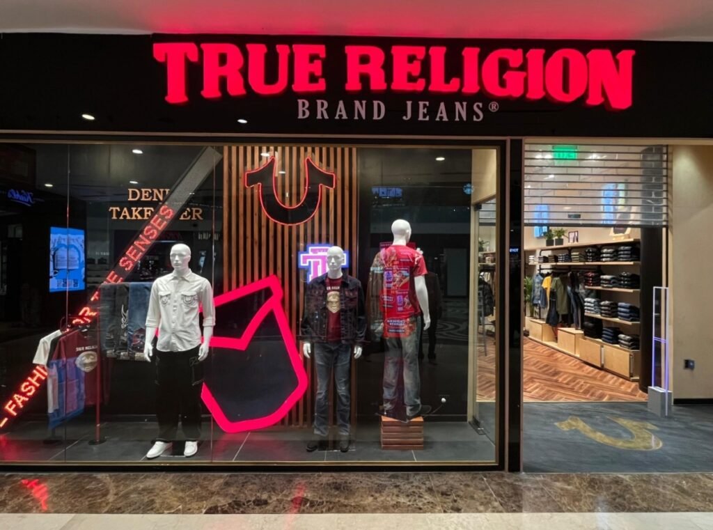 True Religion large