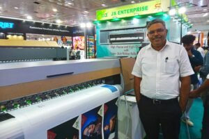 JX Enterprise launches new Gongzheng Thunderjet UV RTR printer