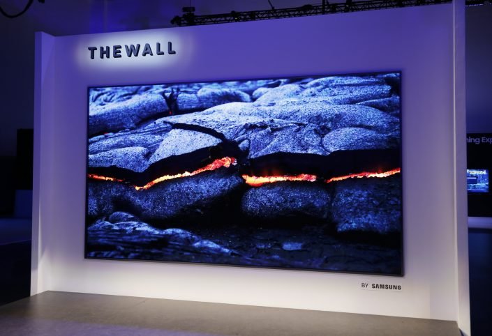 Read more about the article SAMSUNG launches new large-format LED display edition