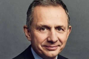 HP President & CEO Enrique Lores steps down to join PayPal